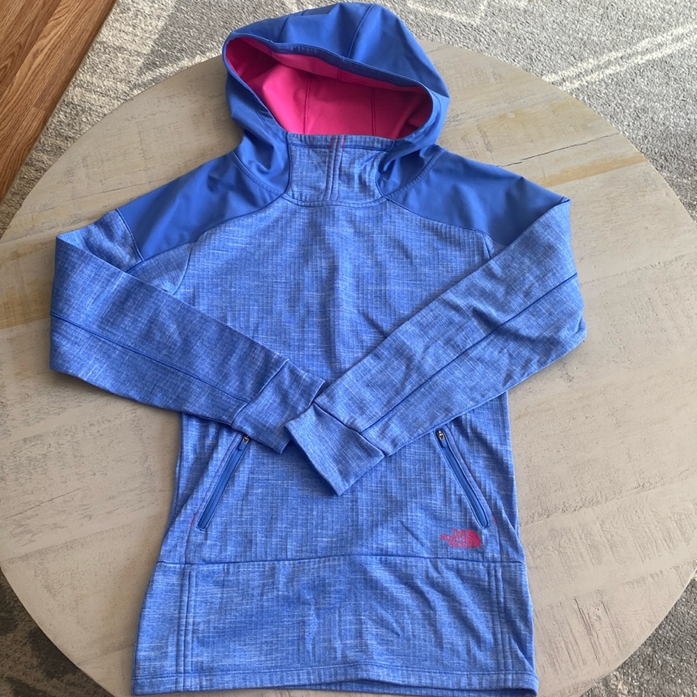 Women’s North Face Hoodie Never Worn